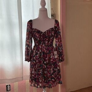 B. Smart Multicolor Floral Long Sleeve Dress